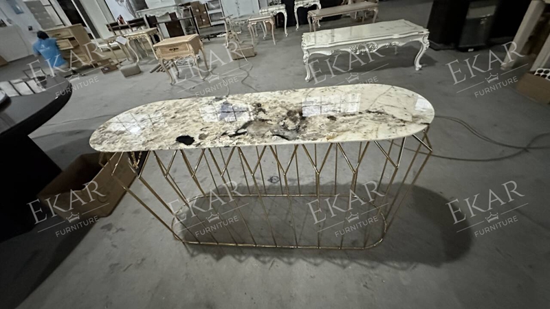 Modern Marble Console Table – Sleek Metal Legs and Luxurious Design