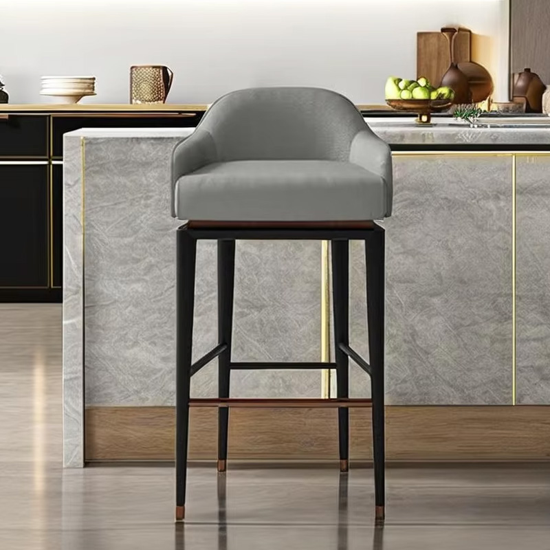 Modern Metal Leg Bar Chair with Cushioned Seat – Functional and Stylish Dining Seating