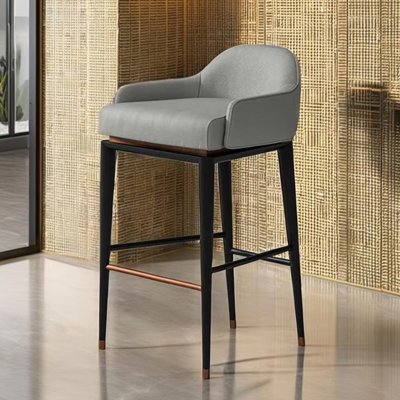 Modern Metal Leg Bar Chair with Cushioned Seat – Functional and Stylish Dining Seating
