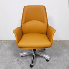 Modern Office Chair with Adjustable Height and Swivel Wheels for Enhanced Comfort and Mobility