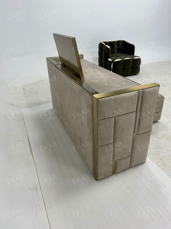 Victorian marble dressing table – Ekar Furniture designed for bedroom