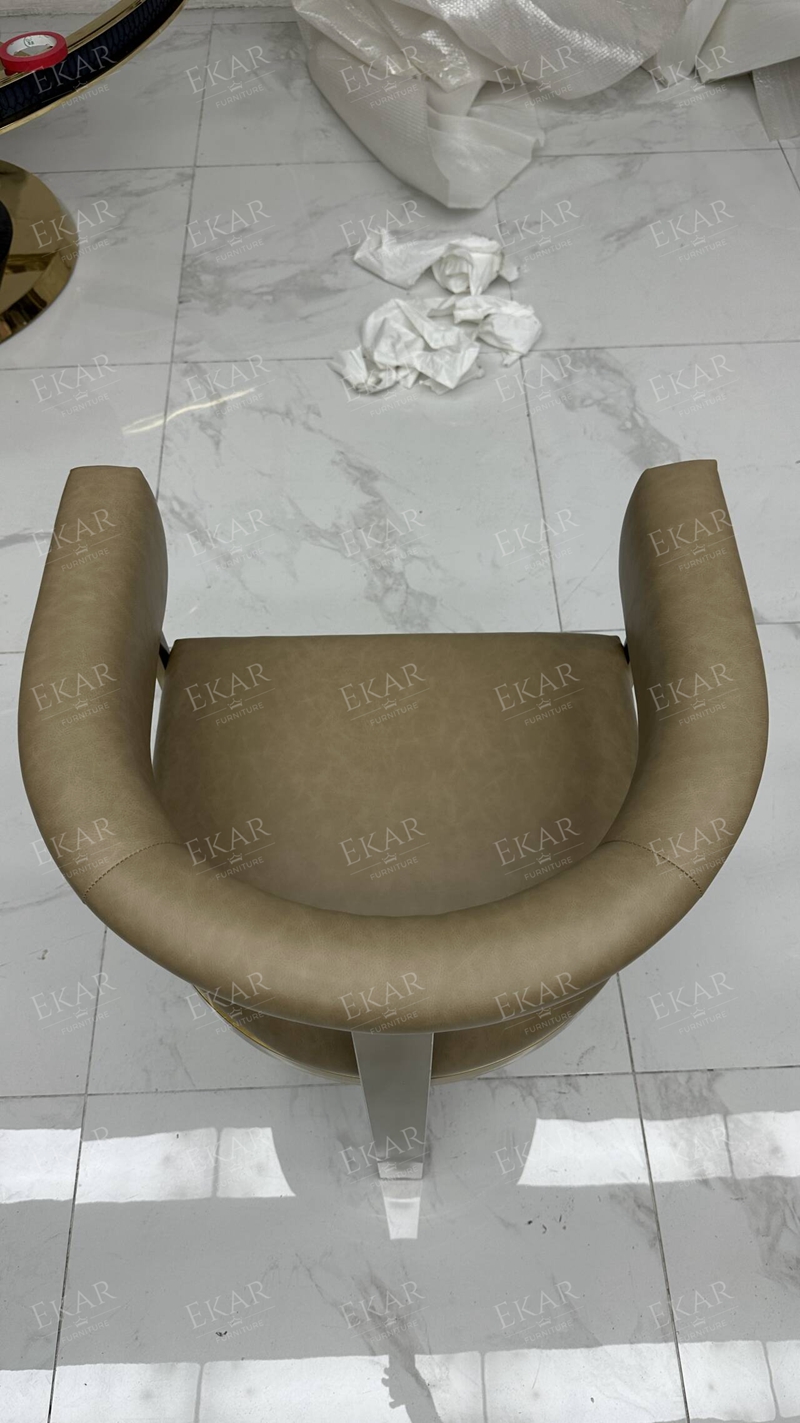 Modern Metal Frame Bar Stool with Soft Upholstered Seat for Dining and Kitchen Use