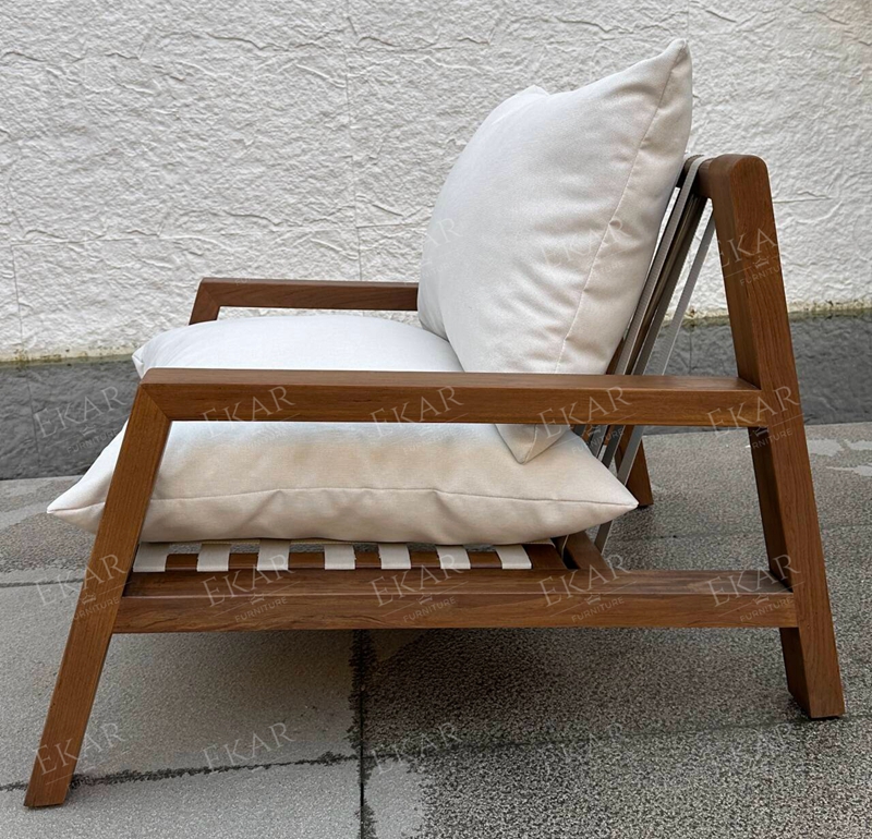 Modern Teak Outdoor Lounge Chair with Durable Design for Relaxation