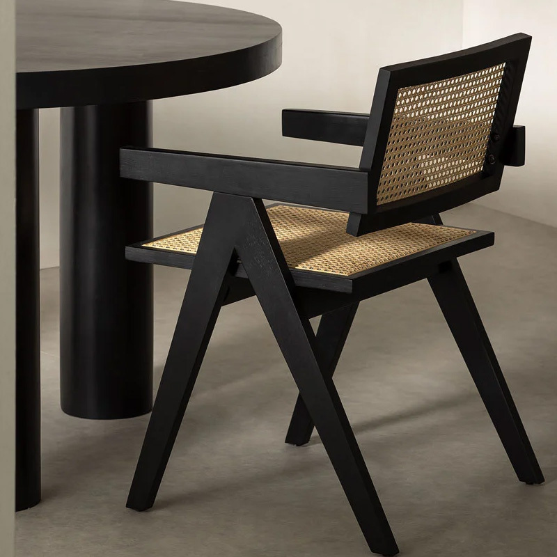Modern Solid Wood Lounge Chair for Living Rooms