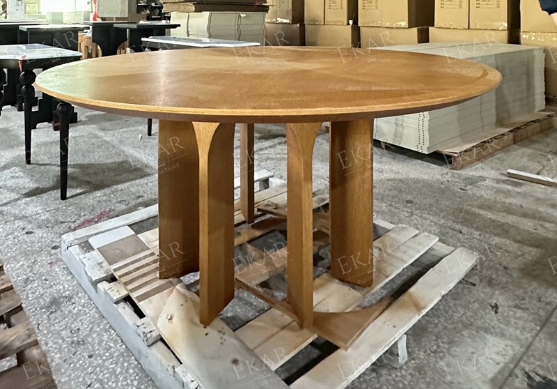 Modern Outdoor Wooden Round Dining Table for Patio and Garden