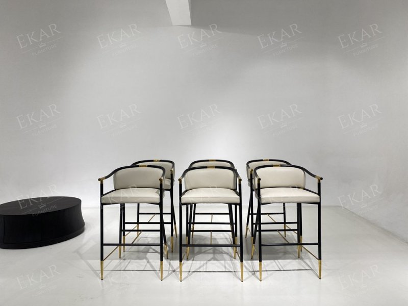 Metal Leg High Bar Stool