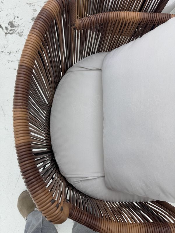 Modern Outdoor Wicker Armchair – Stylish lounge chair by Ekar Furniture for patio, garden venues