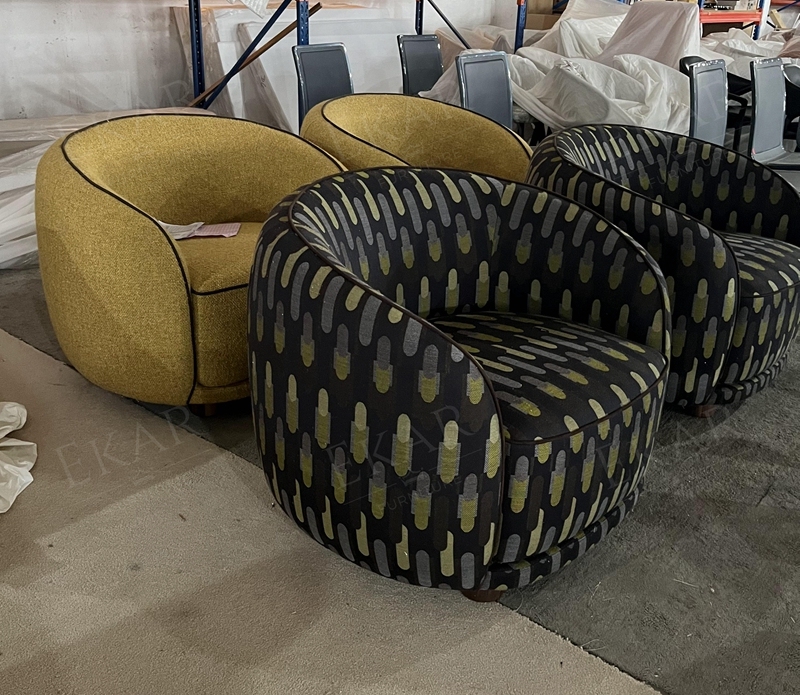 Modern Curved Lounge Chair with Upholstered Seat and Wooden Base