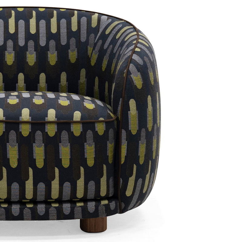 Modern Curved Lounge Chair with Upholstered Seat and Wooden Base