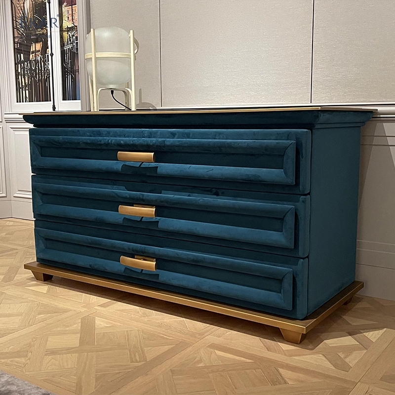 EKAR Babilonia-Inspired Chest of Drawers