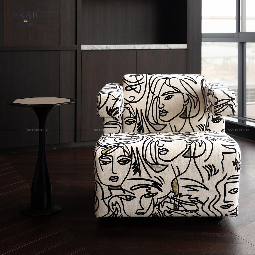 EKAR Ikò-Inspired Side Table​ Modern design end table