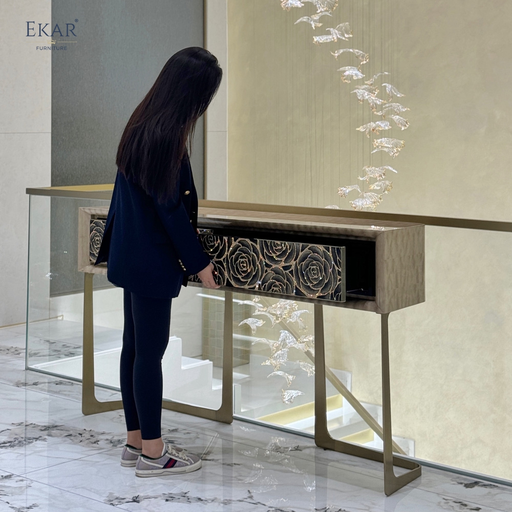 Metal Base Console Table - Stylish Entrance Decor for Modern Homes