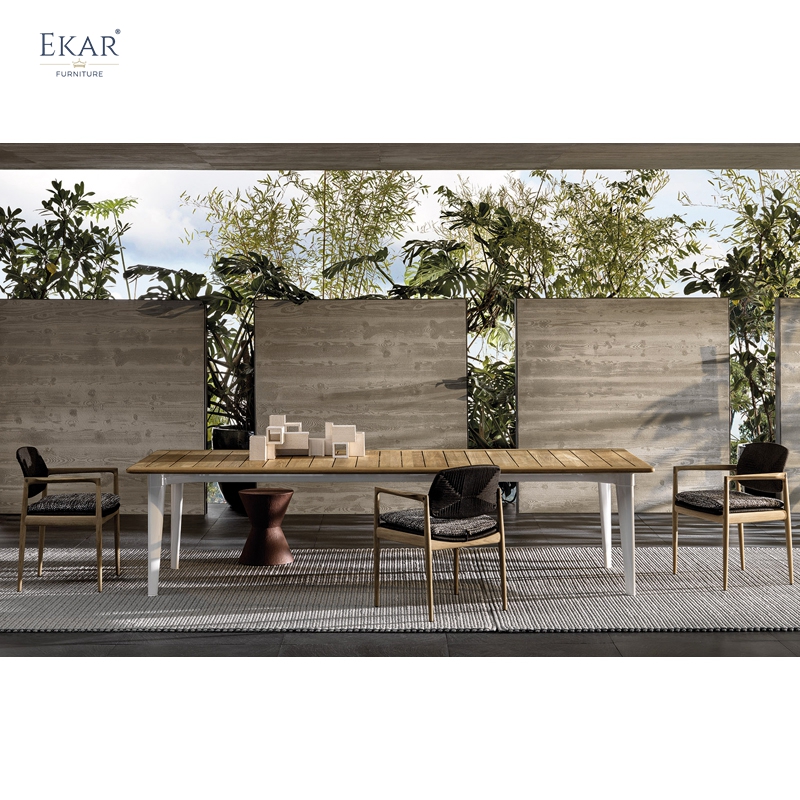 EKAR Banyan Veranda Chair | Plantation-Elegance in Weatherproof Rattan Outdoor Furniture