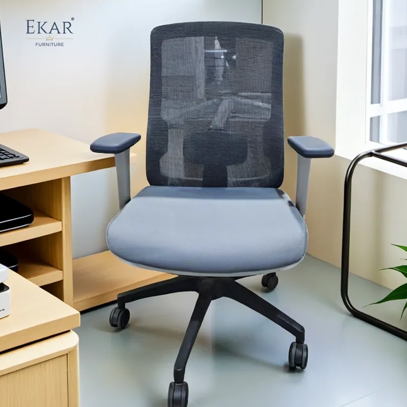 Modern Minimalist Plastic Office Chair with DuPont Mesh &amp; Wheels