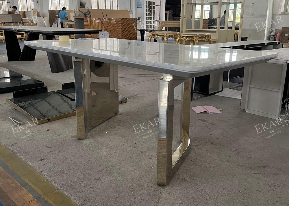 Wooden Modern Dining Room Table Set