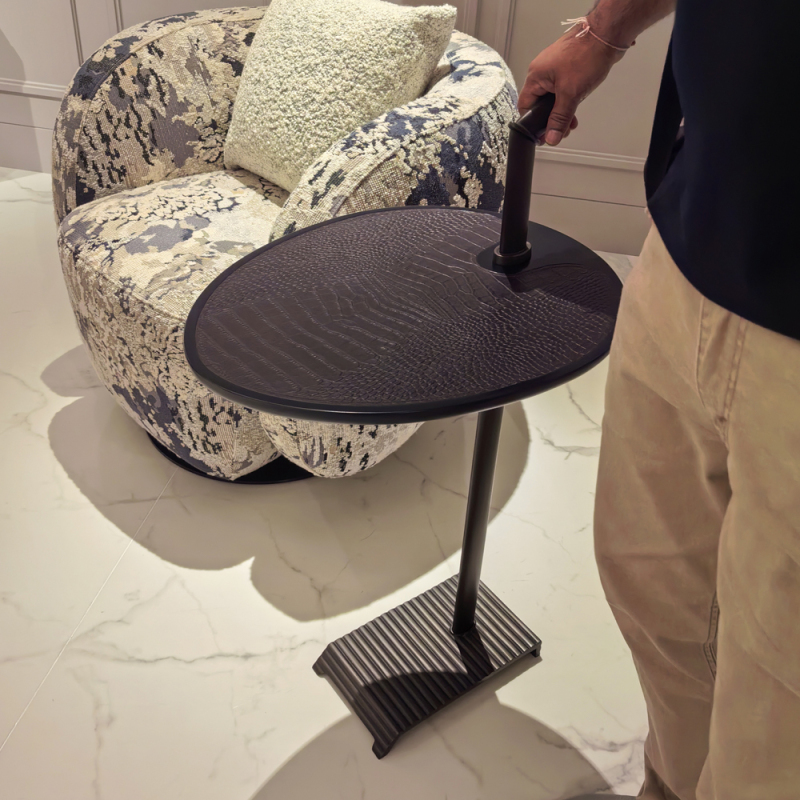 EKAR Bip Bip-Inspired Artistic Side Table