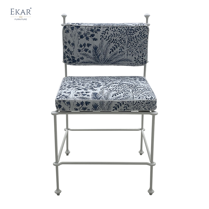EKAR Outline Chair – Stylish Minimalist Dining Chair for Kitchen & Dining Spaces