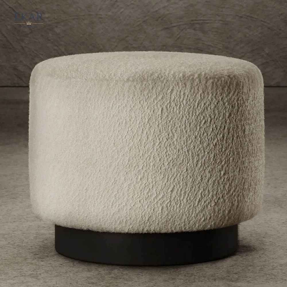 EKAR Strand Outdoor Stool – Versatile Seating for Patios & Gardens