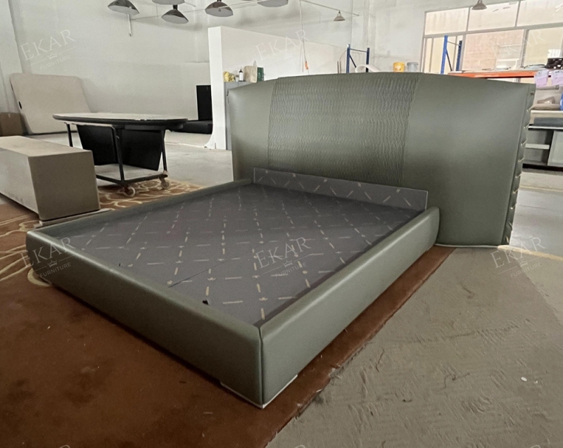 Innovative design half-pipe large wide screen bed