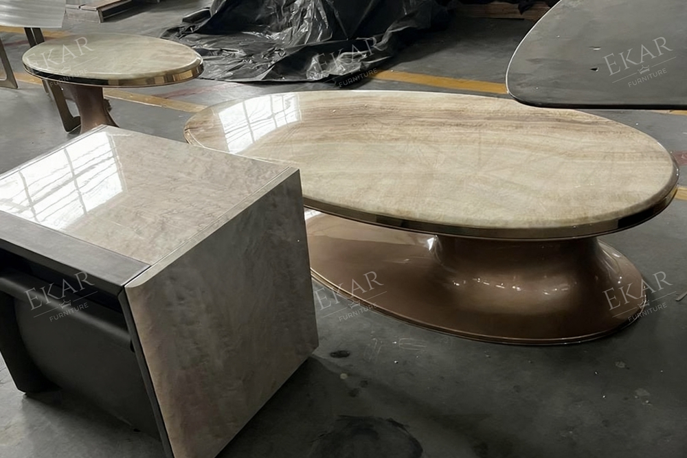 Unique centerpiece: irregular round modular coffee table