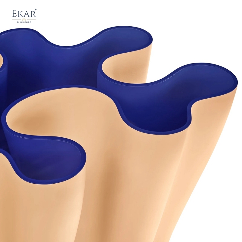 EKAR Maris Dining Table | Top-Luxury Ocean-Inspired Wave-Shaped Statement Table