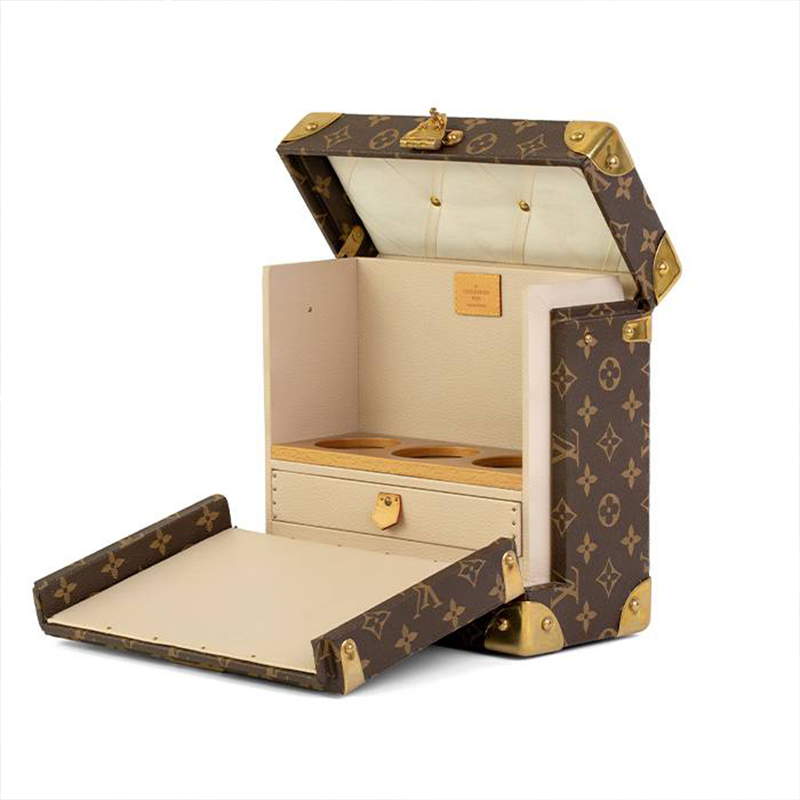 EKAR Atelier Monogram Fragrance Coffret | Gilded Copper Luxury Perfume Display Case
