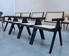 Modern Solid Wood Lounge Chair for Living Rooms