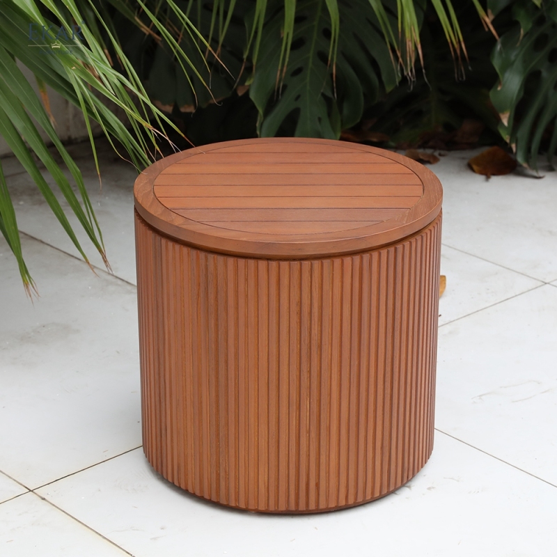 Modern Outdoor Side Table | EKAR FURNITURE Round Patio Accent Table for Luxury Outdoor Furniture