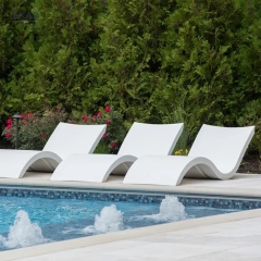 Modern Fiberglass In-Water Pool Lounger for Tanning Ledges | EKAR FURNITURE