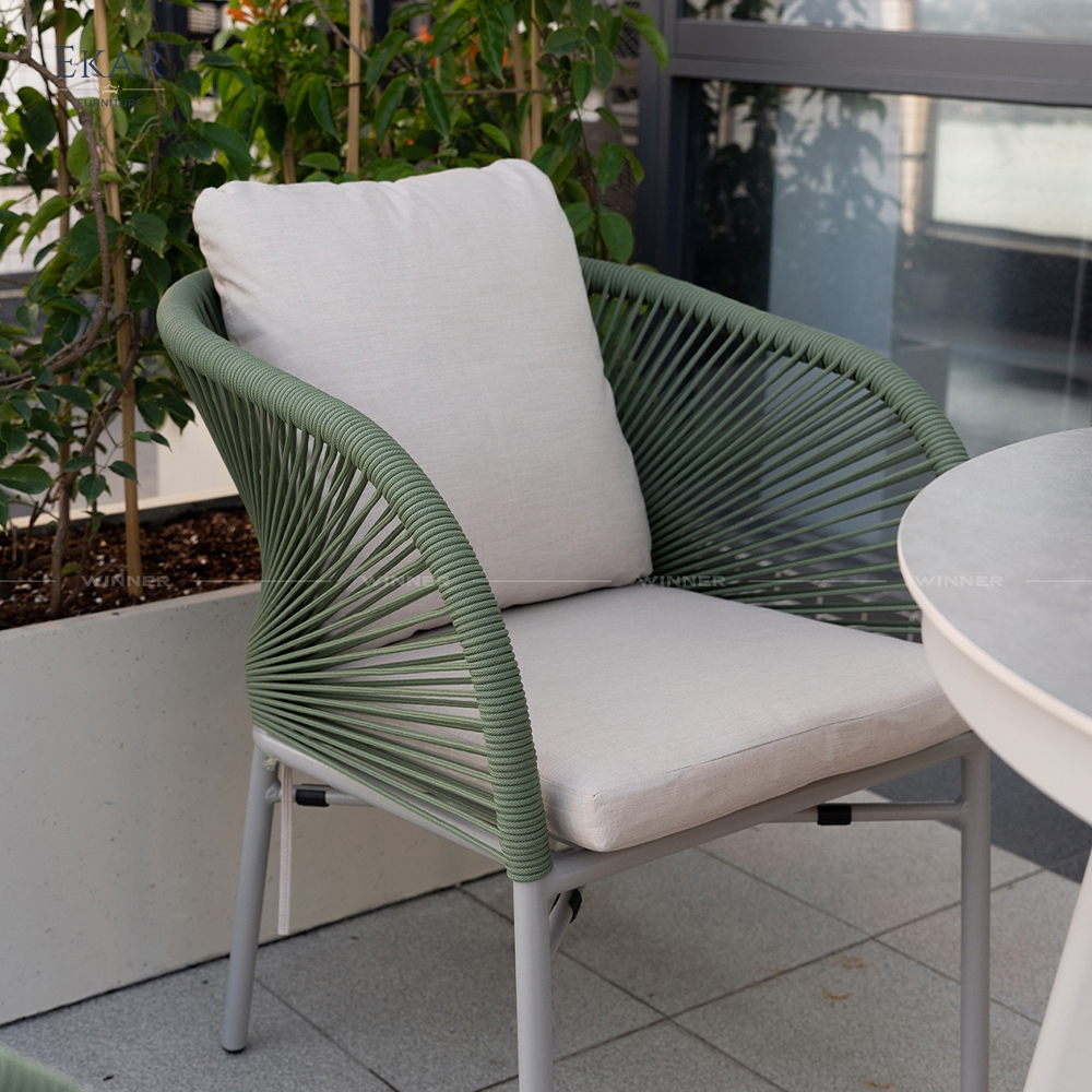 Modern Round Aluminum Outdoor Dining Table for Patios and Gardens | EKAR FURNITURE