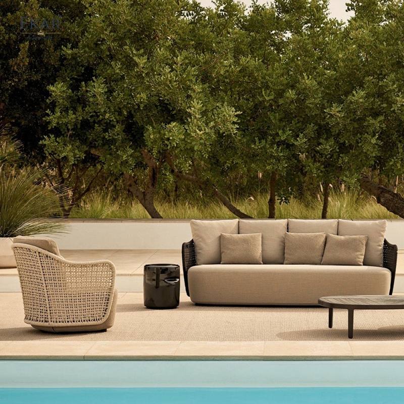 Modern Outdoor Leisure Chair – Luxury Woven Swivel Armchair for Patio & Garden