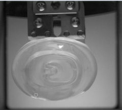 Машина визуального контроля герметичности бутылок для инфузий при высоком напряжении