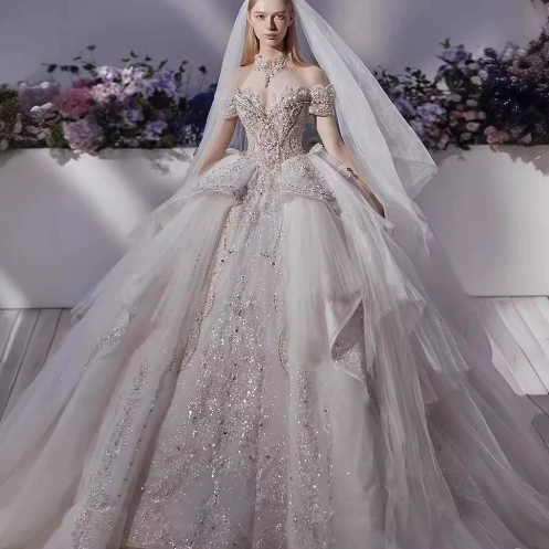 11TD101#Trailing Hem Wedding