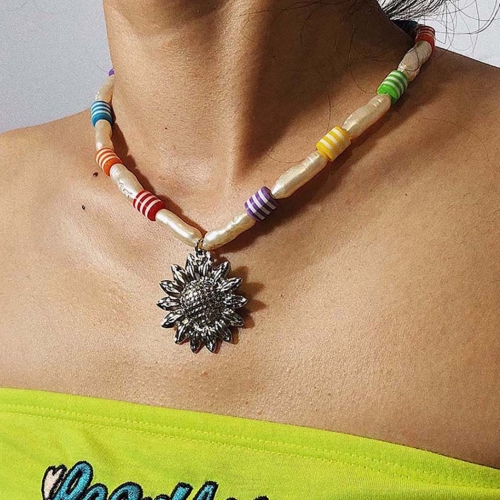 Boho Necklace Chain Silver Pearl Necklaces Sunflower Pendent Jewelry for Women and Girls