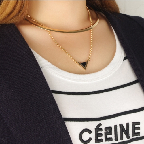 Boho Crystal and Triangle Pendent Necklace Gold Metal Choker Necklaces Chain Jewelry for Women and Girls