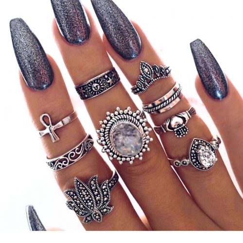 Edary Rhinestones Vintage Carving Ring Sets Silver Multi Size Crystal Stacking Knuckle Rings Boho Mid Ring for Women and Girls(9PCS)