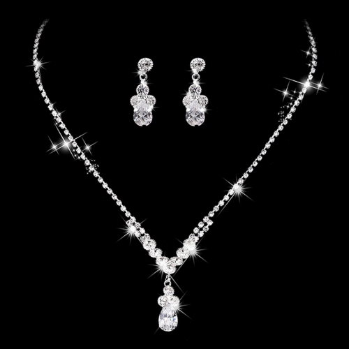 Unicra Silver Bride Wedding Necklace Earrings Sets Crystal Bridal Wedding Jewelry Set Rhinestone Choker Necklace for Women and Girls