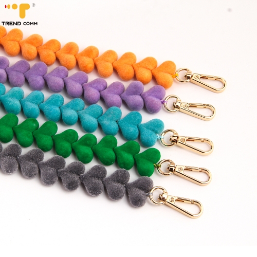 Custom Phone Chain Luxury Fluffy Love Shape for Women Phone Chain Charm Phone Lanyard Mobile Phone Keychain for iPhone 17 Series