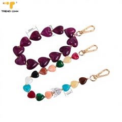 Phone Lanyard 32cm Jade Heart Pendant Chain with 2 Metal Hooks Colorful Adjustable Beaded Phone Strap for iPhone 13 14 15 16 17