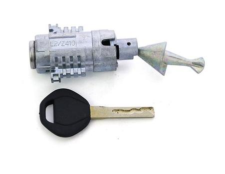 For BMW  5 SERIES
Left door lock