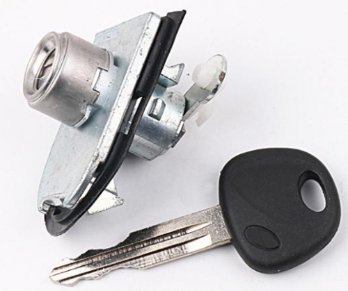 For kia sportage 
left door lock