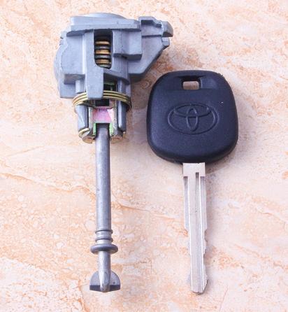 Auto Left Front Car Door Lock Cylinder For TOY OTA Camry/Training Skill Locks