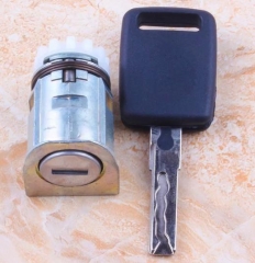 For Audi A6L
 left door lock