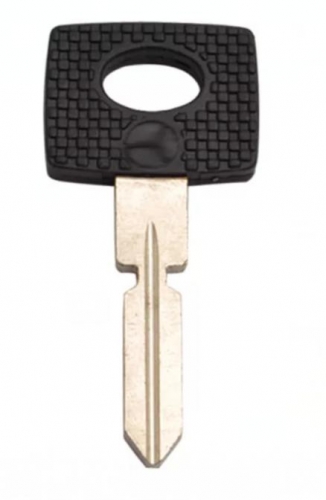 For Benz key shell (can't put chip inside)with 4 track blade