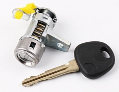 For KIA K2 left door lock