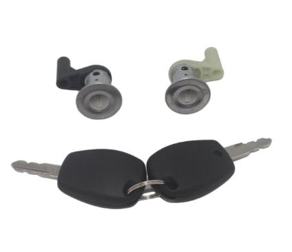 For Renault Twingo Dacia Logan Sandero DOOR LOCK FRONT LEFT and RIGHT