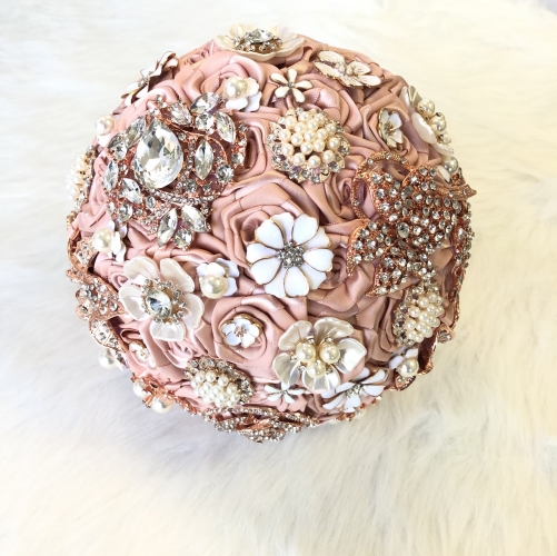 Blush Pink Rhinestone Pearl Jewelry Bride Bouquet
