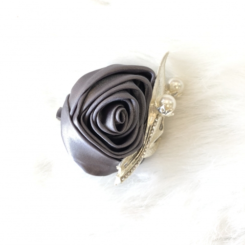 Class Rose Boutonniere for Prom Wedding Bridegroom Guest