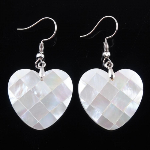 MOP86 Heart Mother of Pearl Ivory White Shell Dangle Earrings