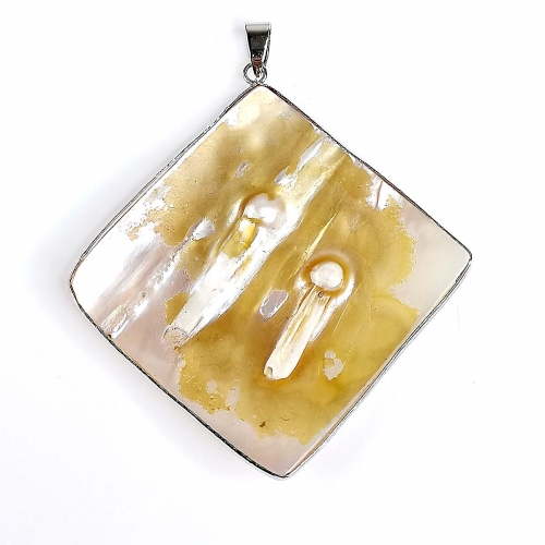 MOP183 Big Rhombus Shape Blister Pearl Shell Focal Pendant